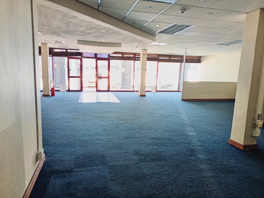 To Let commercial Property for Rent in Bo Oakdale Western Cape